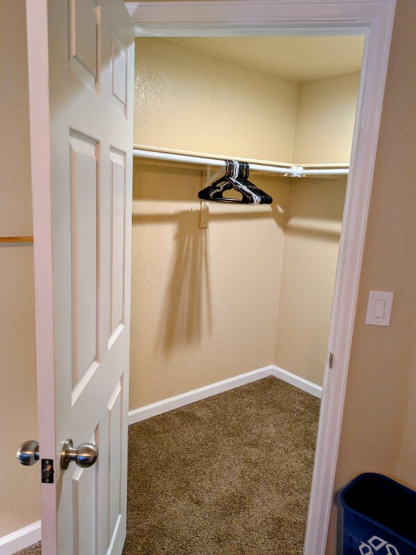 Photo - 323 Zuniga St