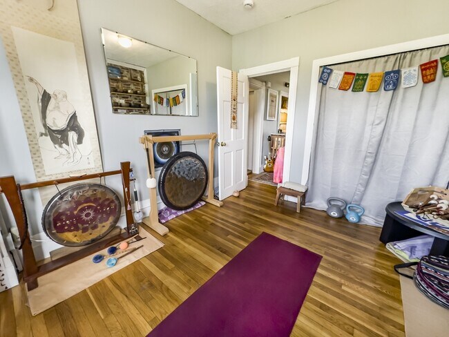 Photo - 148 Berkshire St Unidad 6