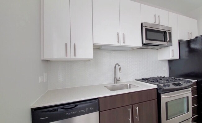 Photo - 814 W Adams St Unit 818