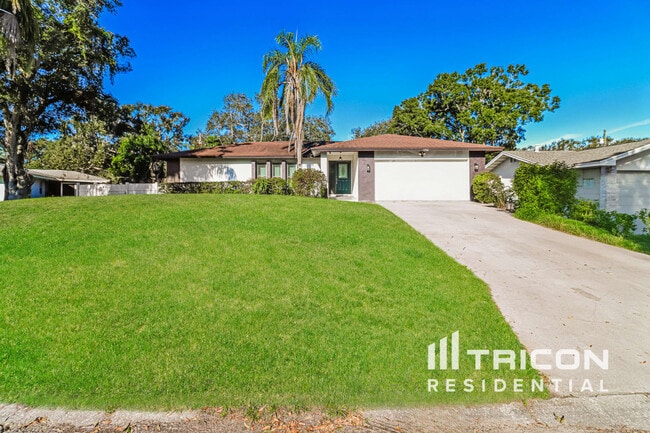 Building Photo - 1392 Fairfield Dr Rental