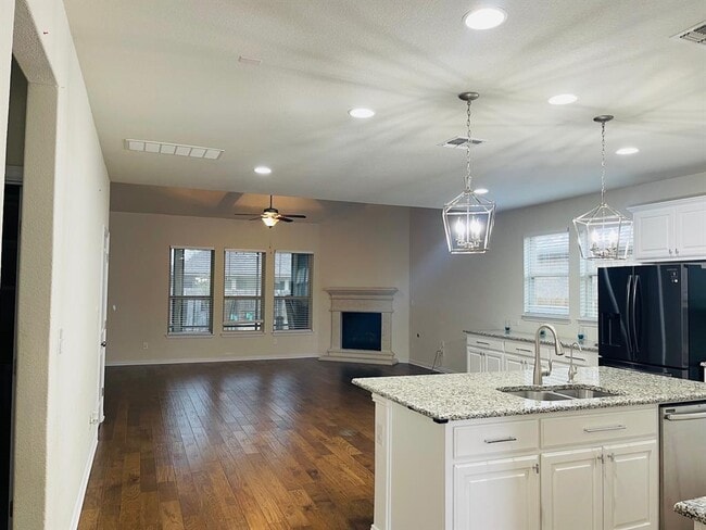 Photo - 4118 Kingsley Ave