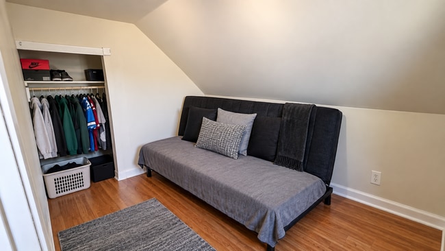 Photo - 189 Colfax St