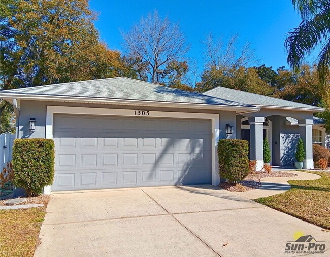 Photo - 1305 Shadow Path Dr