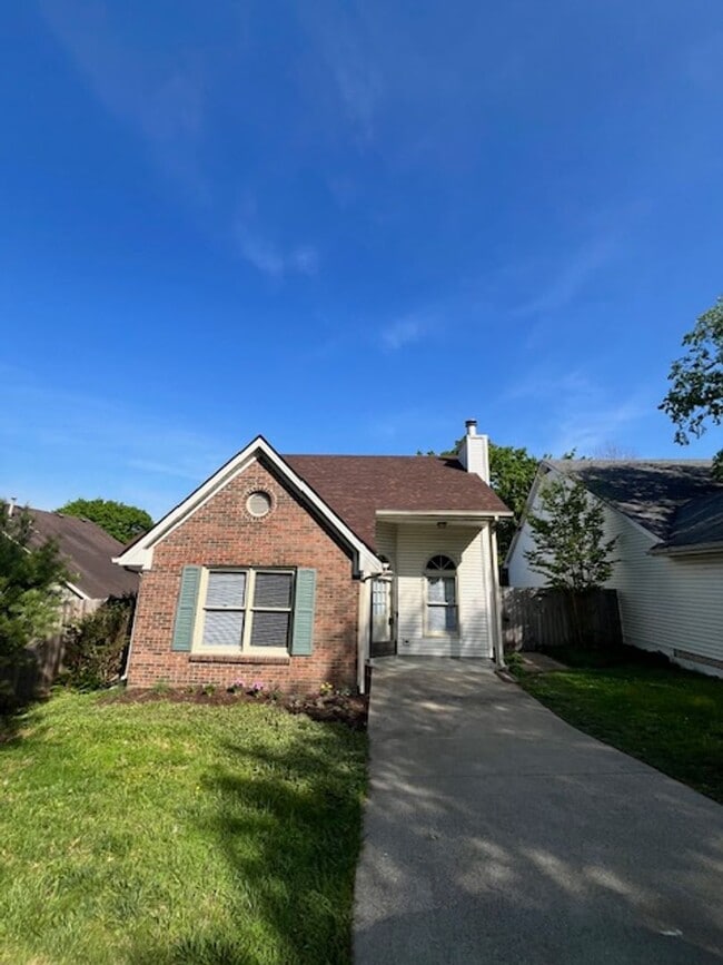 Photo - 2 Bedroom, 2 Bathroom with bonus room!