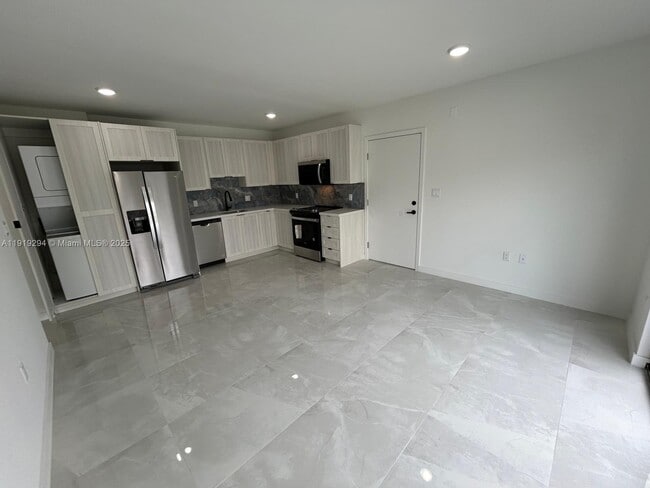 Photo - 14568 SW 261 St Ter Unit 0