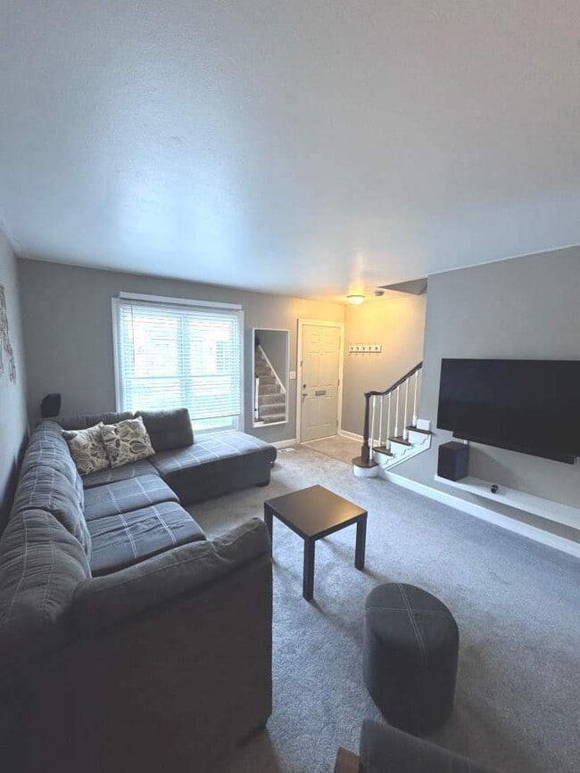 Photo - 1727 Sessions Walk