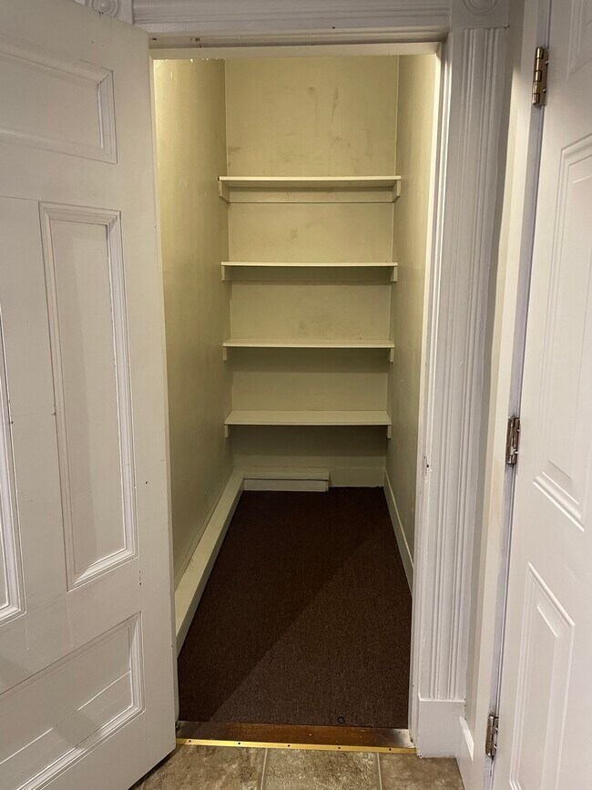 Photo - 198 Mammoth Rd