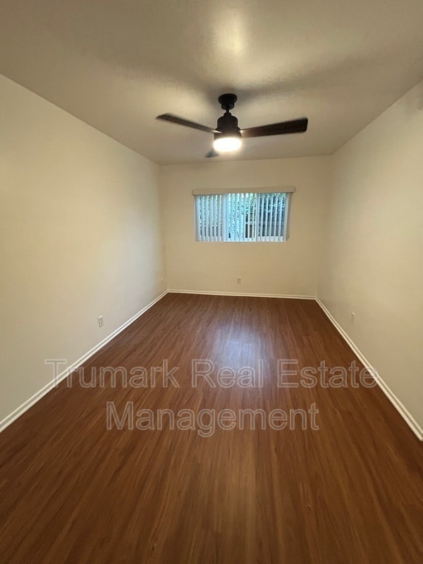 Photo - 555 Palm Dr Unidad A
