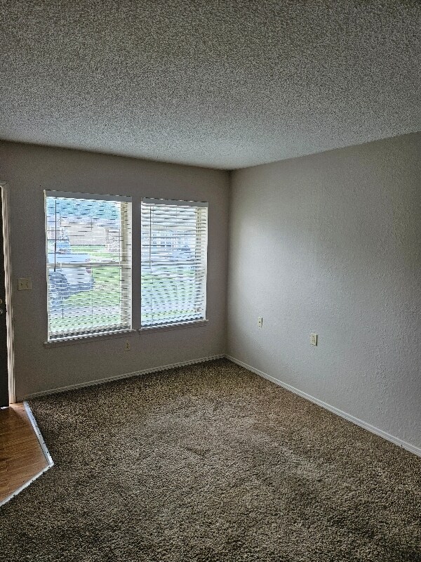 Photo - 508 N 6th St