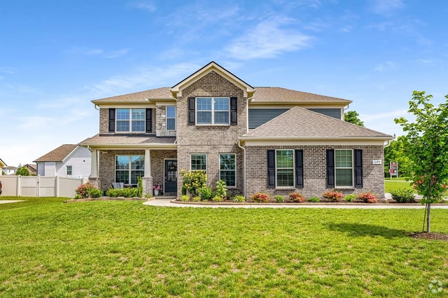 Building Photo - Exquisite Executive Home in the Heart of S...