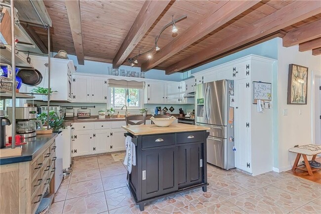 Photo - 35 Fales Rd