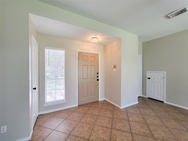 Photo - 12226 Cardston Ct