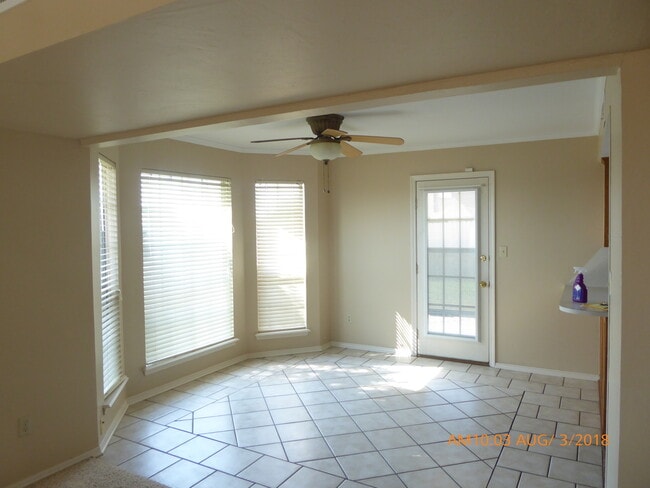 Photo - Spacious 2 story house on large corner lot