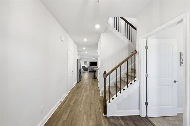 Photo - 1861 Abbey Rd