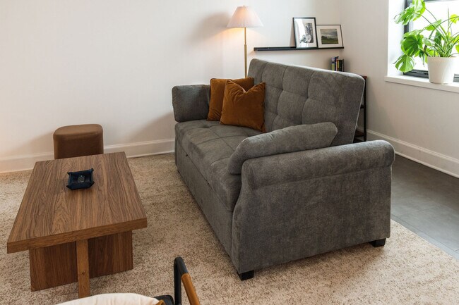 Photo - 758 North Broadway-SI ID1379068P Unit SI ID1379068P