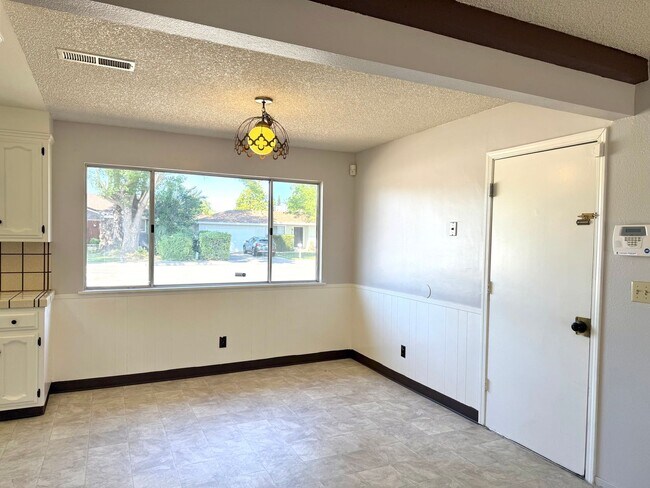 Photo - Beautiful Corner Lot in Pocket Area! Please review entire ad.