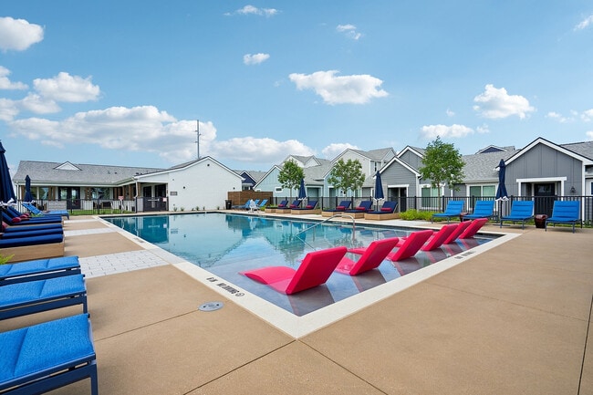 Building Photo - YardHomes Rowlett Creek