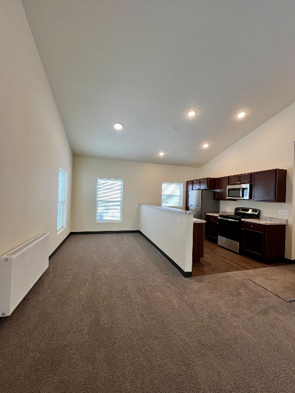 Photo - 735 Meridian Dr Unit 13