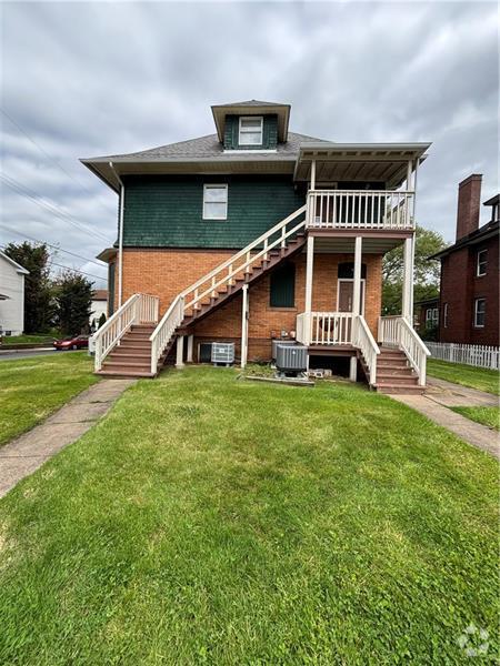 Building Photo - 802 12th St Rental