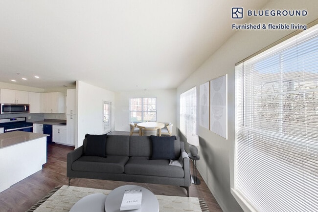 Photo - 152 Shipyard Dr Unit FL1-ID1732A