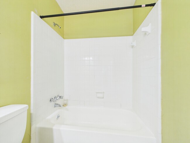 Photo - 8811 Hunter Ridge Dr