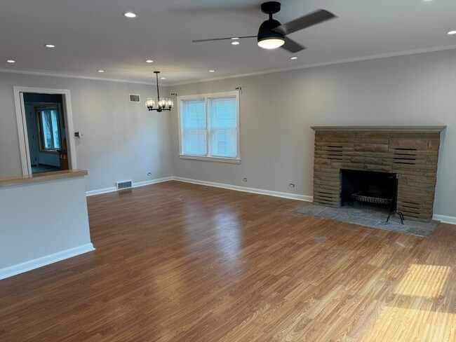 Photo - 1705 S Crescent Ave