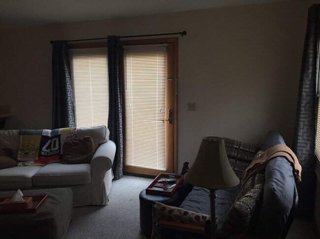 Photo - 306 Beakes St Unidad 306 Beakes #1