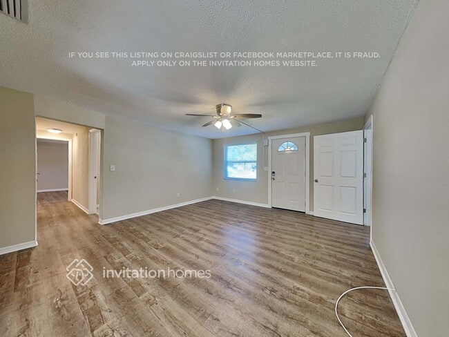 Photo - 8822 91st St N