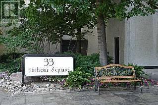 Photo - 33 Harbour Square Unit 823