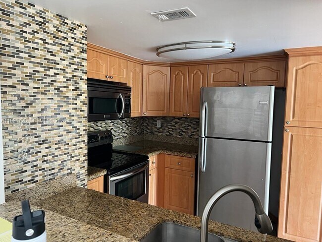 Photo - 365 NW 85th Ct