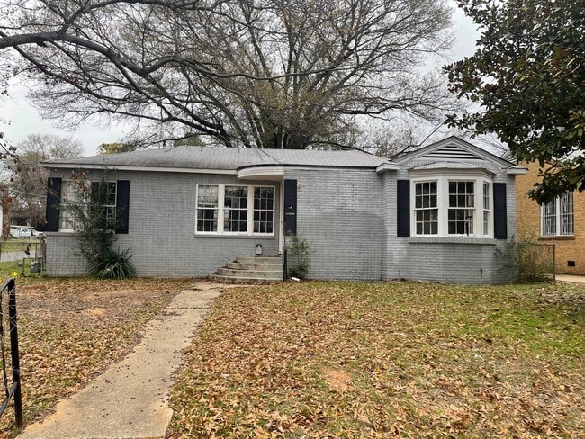 Building Photo - 3556 Judson St