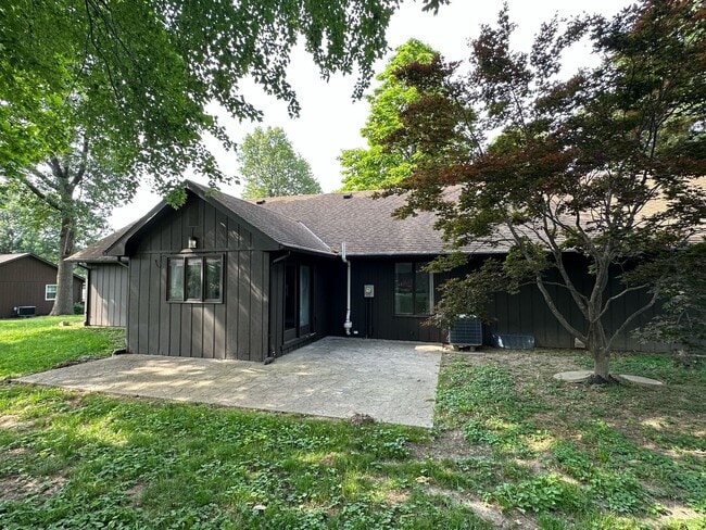 Photo - Single family home available to rent, located on Quincy's East Side.