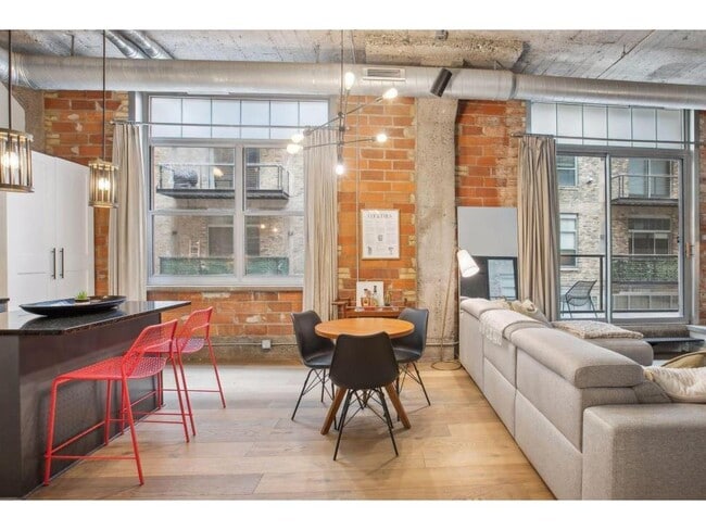 Photo - 521 S 7th St Unit 203