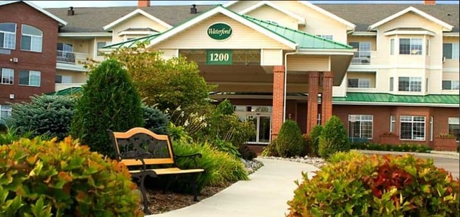 Fotografía del edificio - Touchmark on South Hill