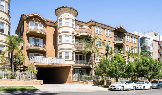 Photo - 917 S New Hampshire Ave Condo Unit 412