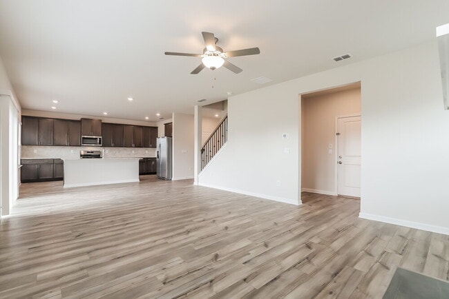 Photo - 5922 Green Ash Ct