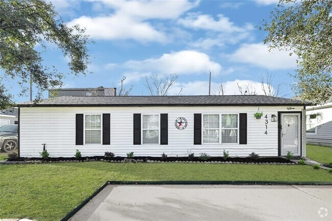 Building Photo - 4314 Rawley St Rental