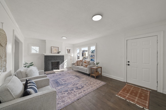 Photo - 5332 Highland Ave