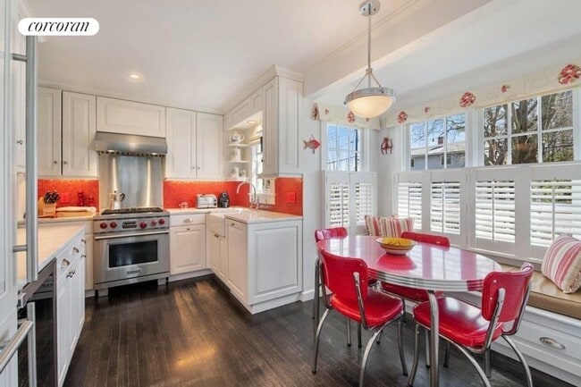 Photo - 13 Church St