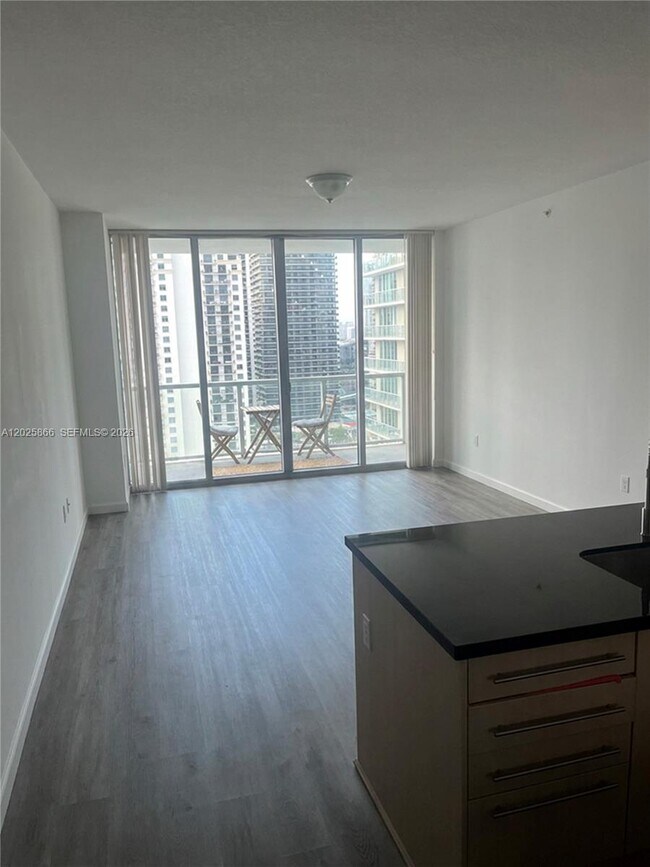Photo - 79 SW 12th St Unit 2911-S