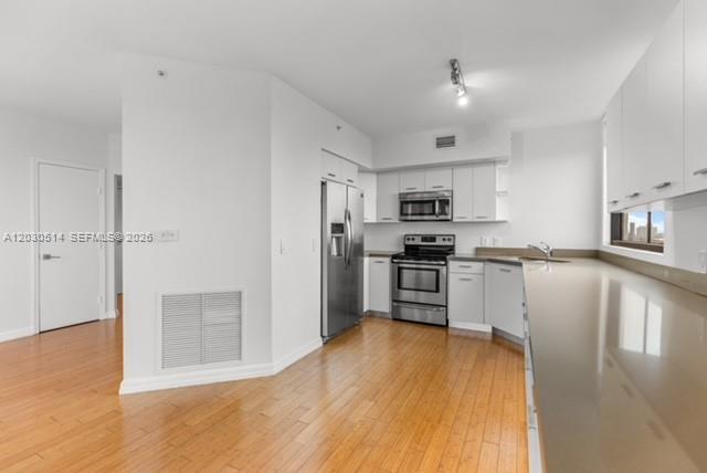 Photo - 1330 West Ave Unidad 2207