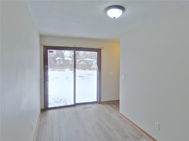 Photo - 1000 Concordia Ave