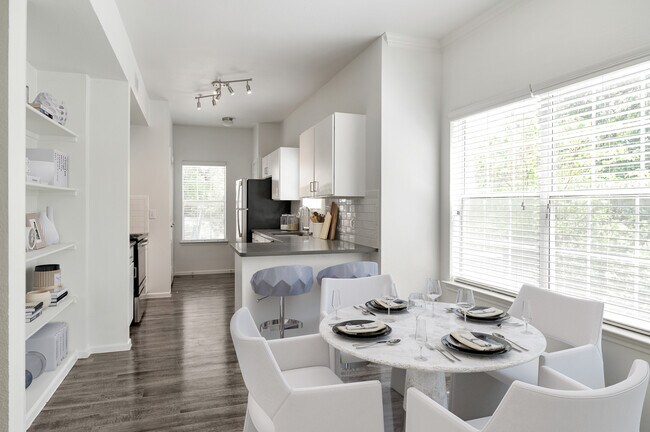 Photo - Cortland River Place