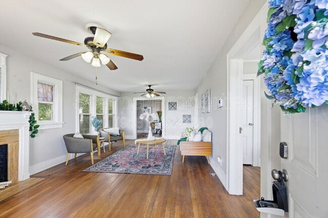 Photo - 1415 W Reconciliation Way