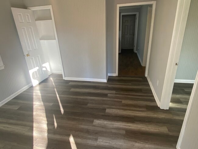 Photo - 1810 W 3rd Ave