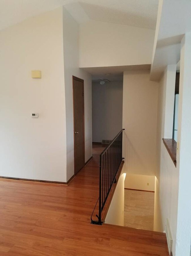 Photo - 3200 Sharps St