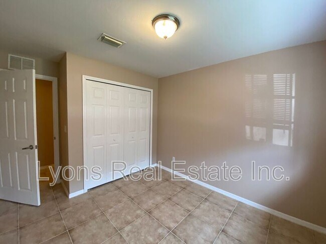 Photo - 566 Nimitz Blvd Rental