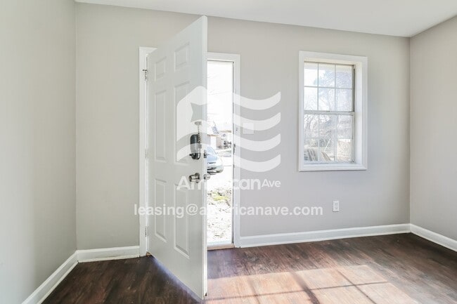 Photo - 802 Abington Dr