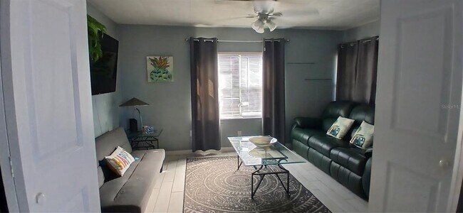 Photo - 115 Duxbury Ave