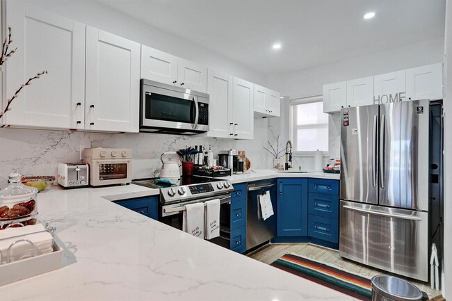 Building Photo - Northeast 33rd Court, Fort Lauderdale, FL ... Rental